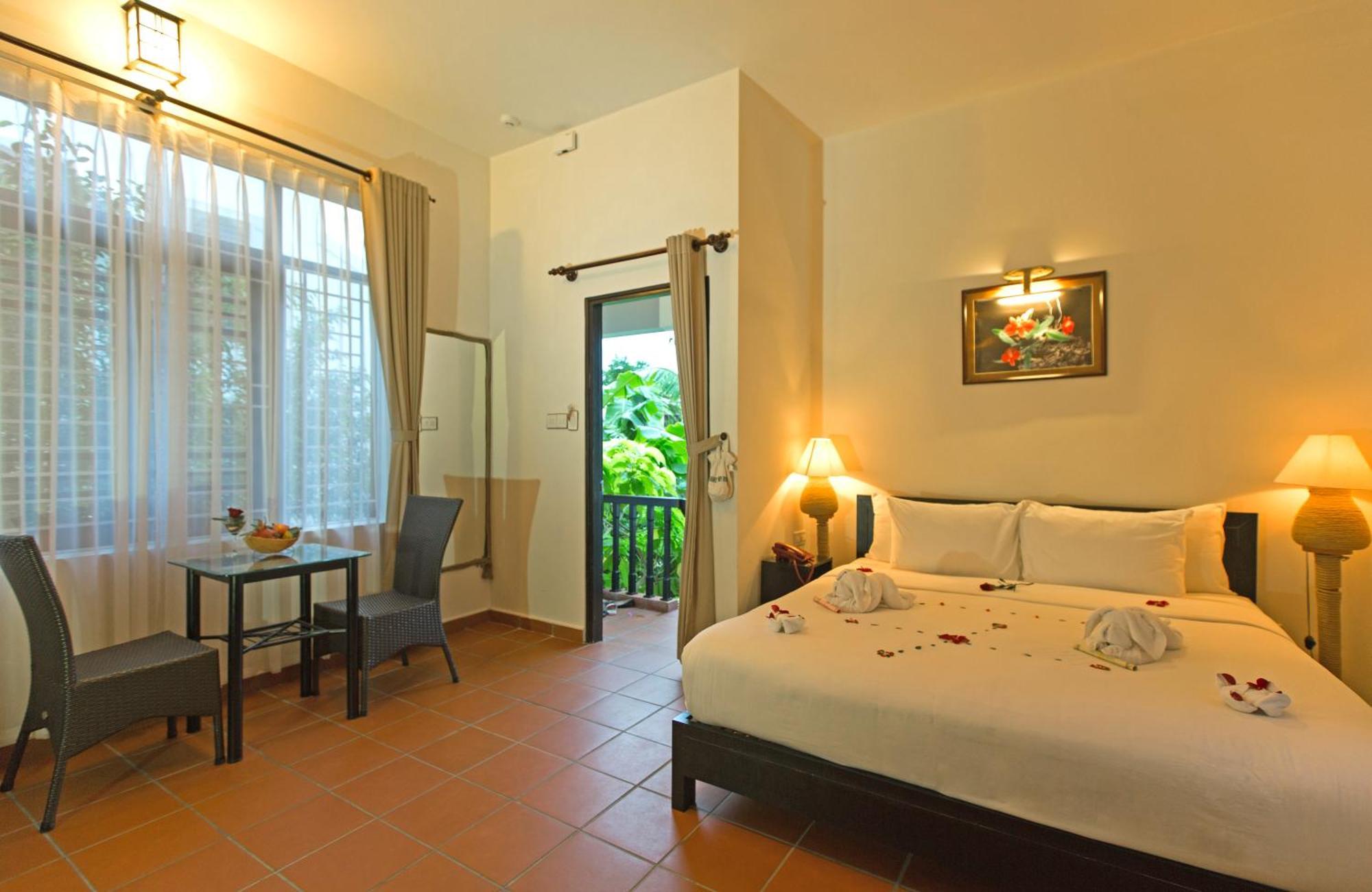 East West Villa Hoi An Rom bilde